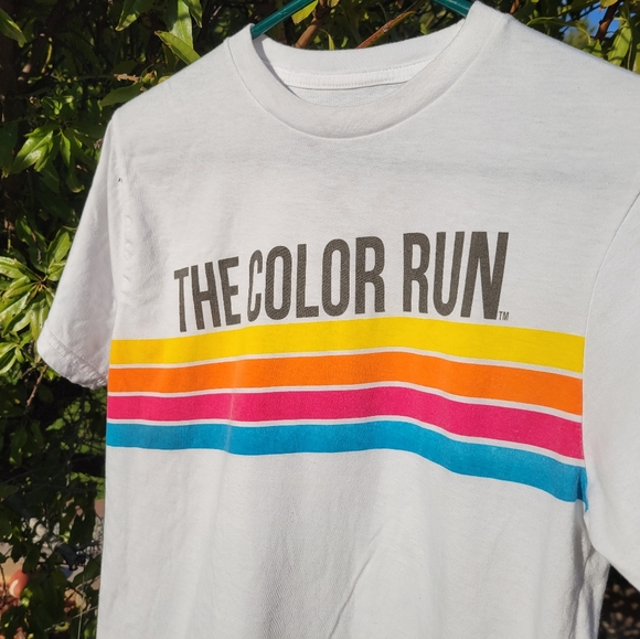 Color Run Cotton Tshirt with Bonus Hot Pink Socks & Color Run White Headband - Picture 3 of 10
